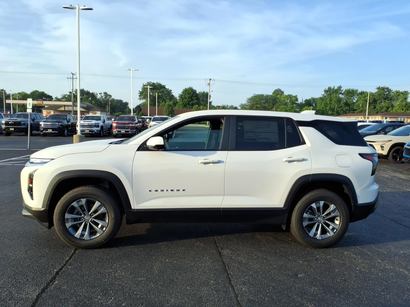 2027 Chevrolet Equinox LT - Photo 2