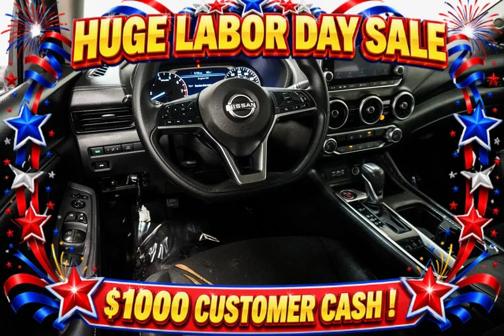 Used 2025 Gray Nissan SV image 11