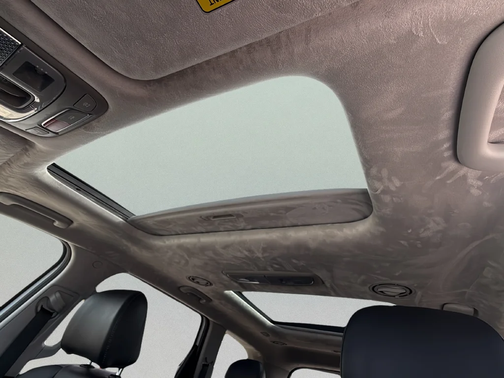Used 2025 Glacial White Pearl Kia SX-Prestige image 26
