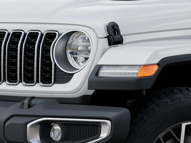 New 2027 Bright White Clear-Coat Paint Jeep Sahara image 10