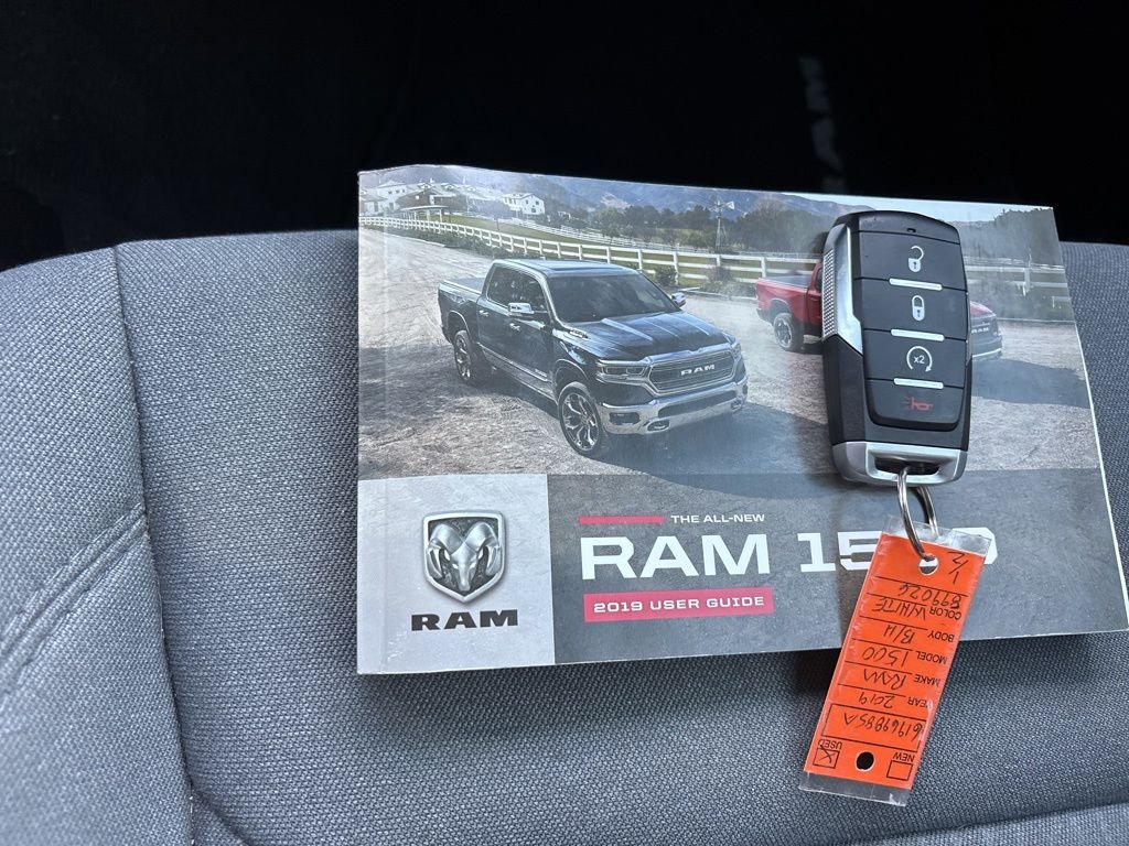 Certified Used 2019 White Ram Big Horn/Lone Star image 18