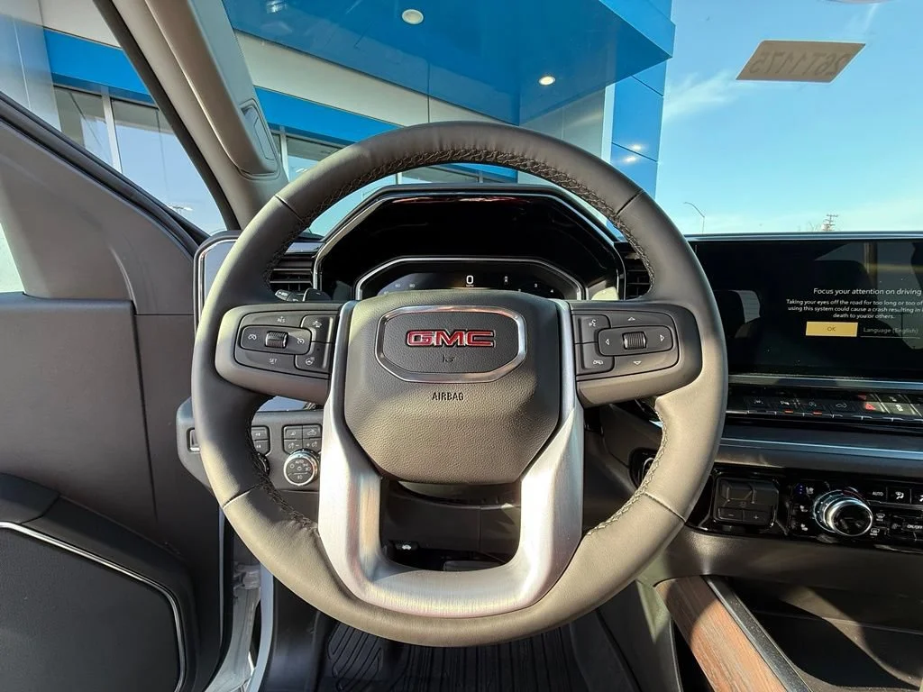 New 2026 Glacier White Tricoat GMC SLT image 20