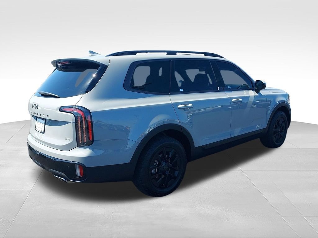 Used 2025 Gray Kia SX-Prestige X-Pro image 5