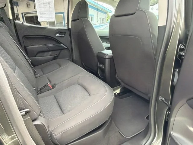 Used 2018 Deepwood Green Metallic Chevrolet 4WD LT image 12