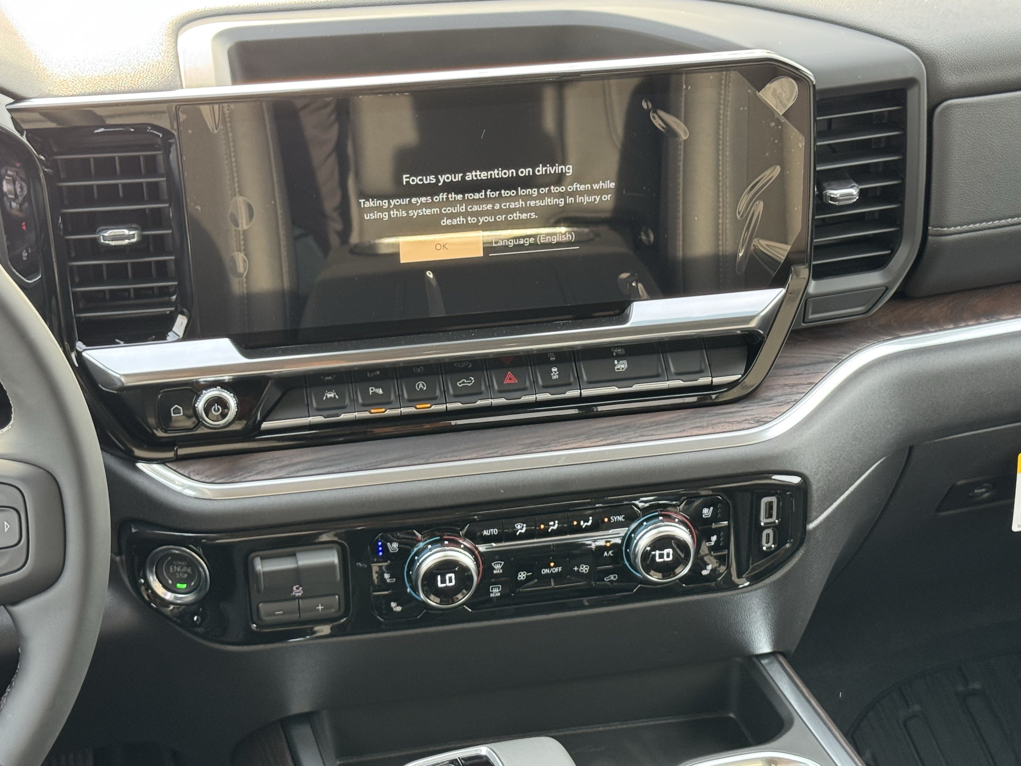 2026 GMC Sierra 1500 SLT - Photo 12