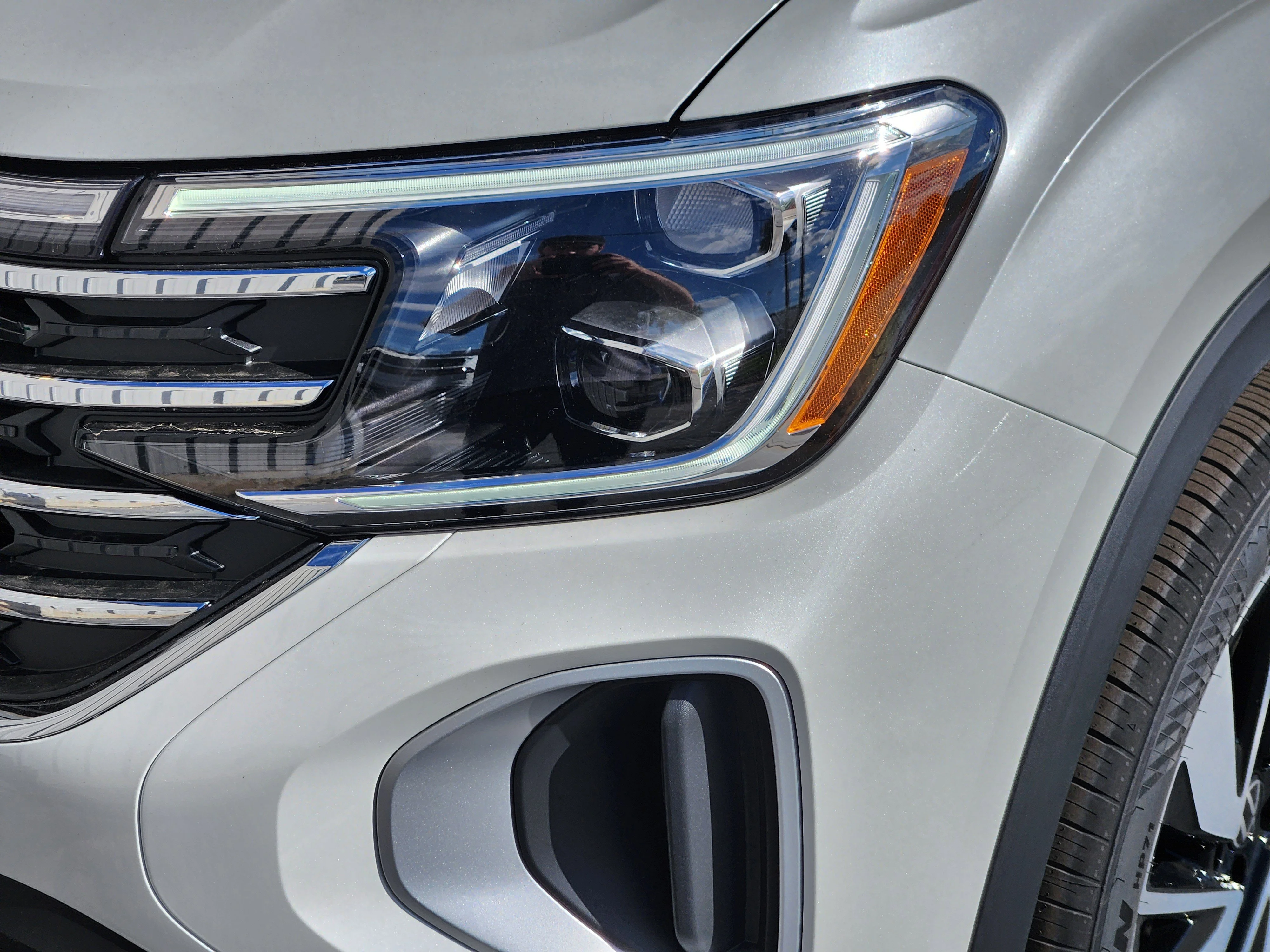 2026 Volkswagen Atlas SE w/Tech - Photo 6