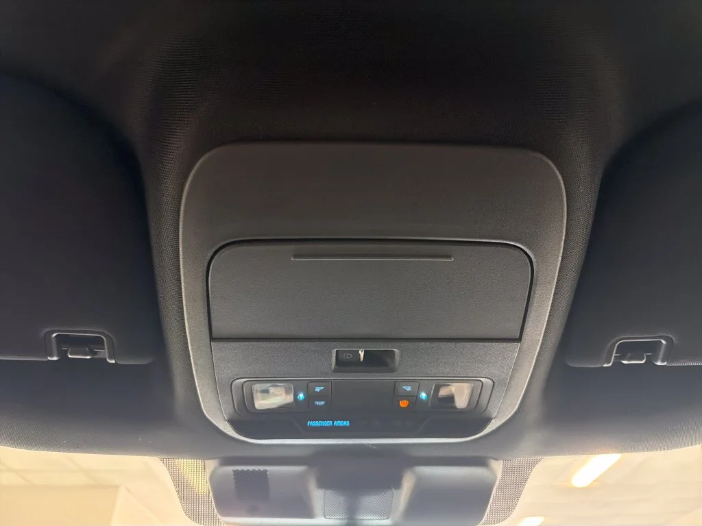 New 2026 Carbonized Gray Metallic Ford XLT image 17