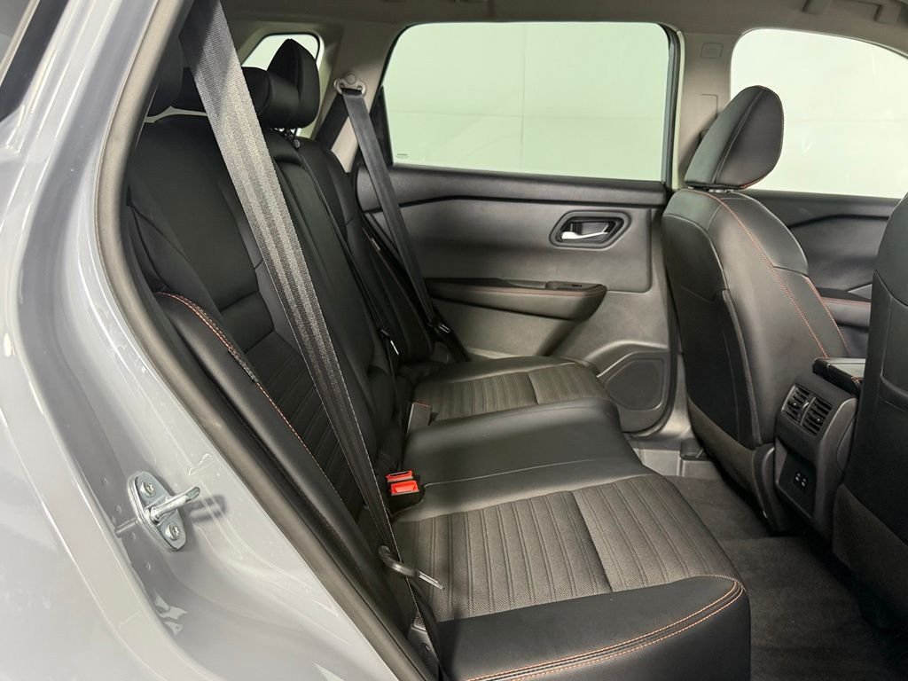 Used 2026 Gray Nissan Rock Creek image 27