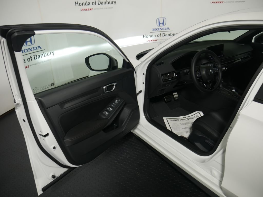 2026 Honda Civic Hatchback Sport - Photo 10