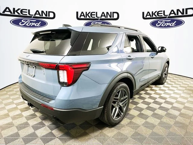New 2026 Ford Explorer ST-Line