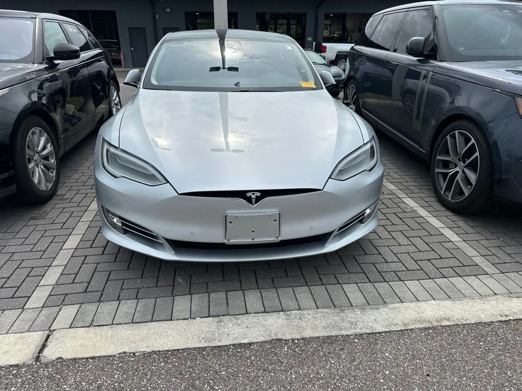 Used 2018 Tesla Model S 75D with VIN 5YJSA1E26JF237262 for sale in Clearwater, FL