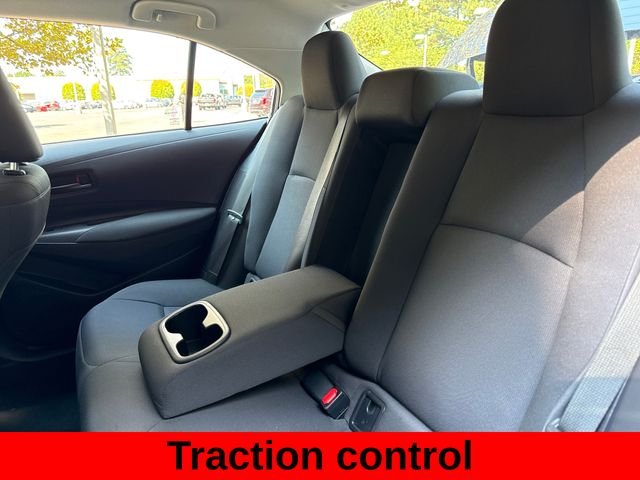 Used 2024  Toyota LE image 22