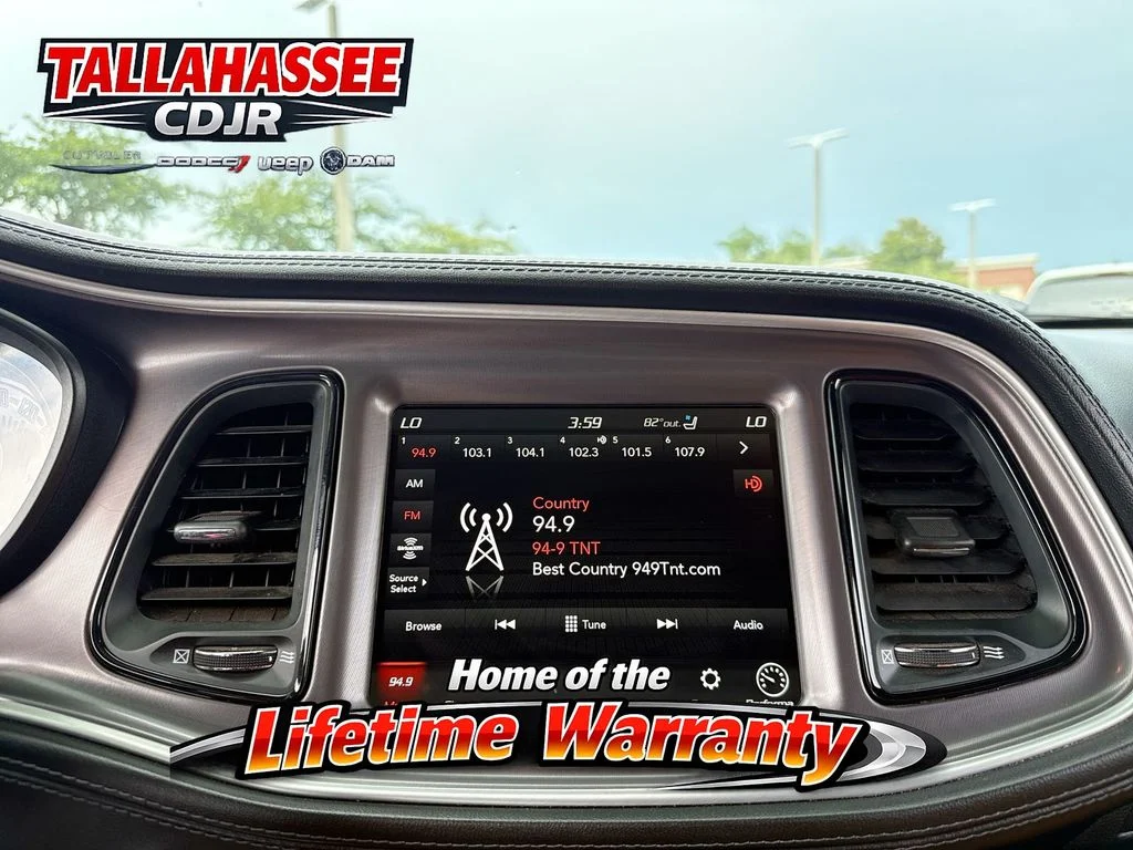 Used 2022 Pitch Black Clearcoat Dodge R/T Scat Pack image 23