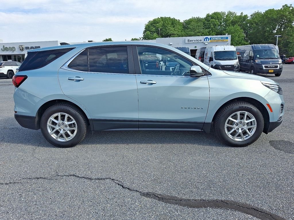 Used 2022 Blue Chevrolet LT image 8