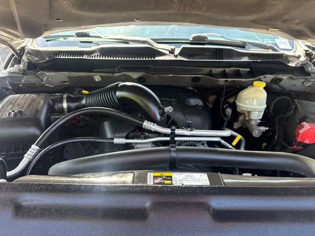 Used 2014 Silver Ram Express image 17