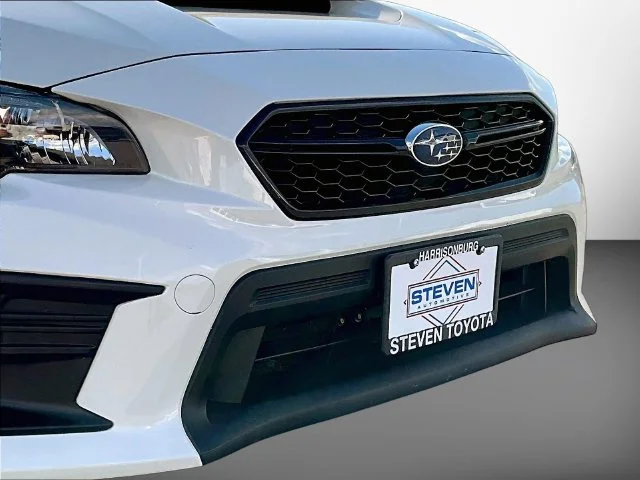 Used 2021 White Subaru Base image 38