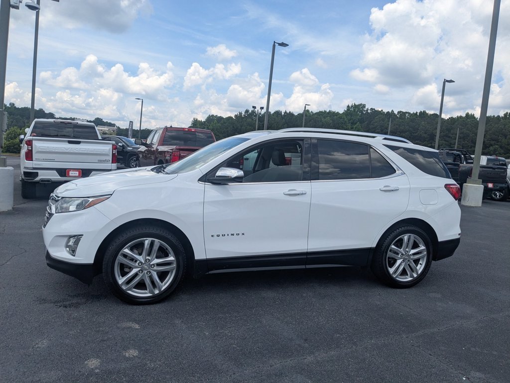 Used 2018 Summit White Chevrolet Premier image 8