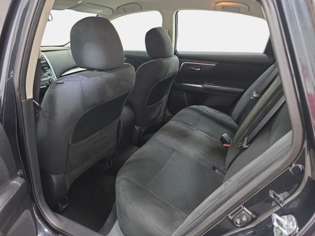 Used 2015 Blue Nissan 2.5 S image 12