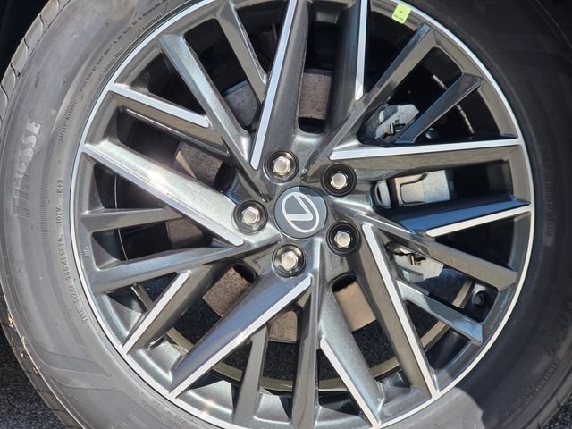 New 2026 Wind Chill Pearl Lexus PREMIUM AWD image 18