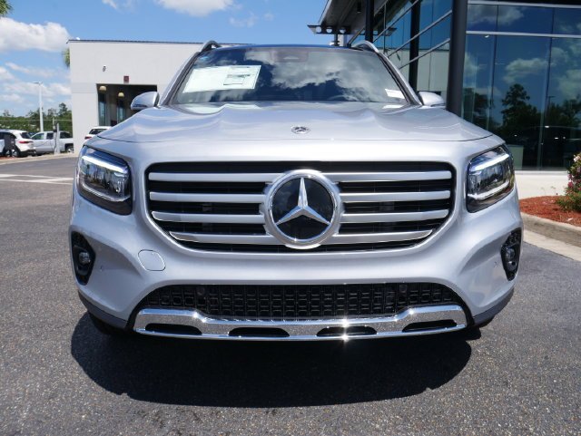 New 2026 Cirrus Silver Metallic Mercedes-Benz GLB 250 image 25