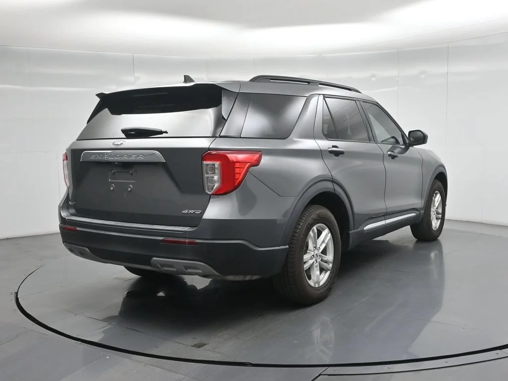 Certified Used 2023 Gray Ford XLT image 8