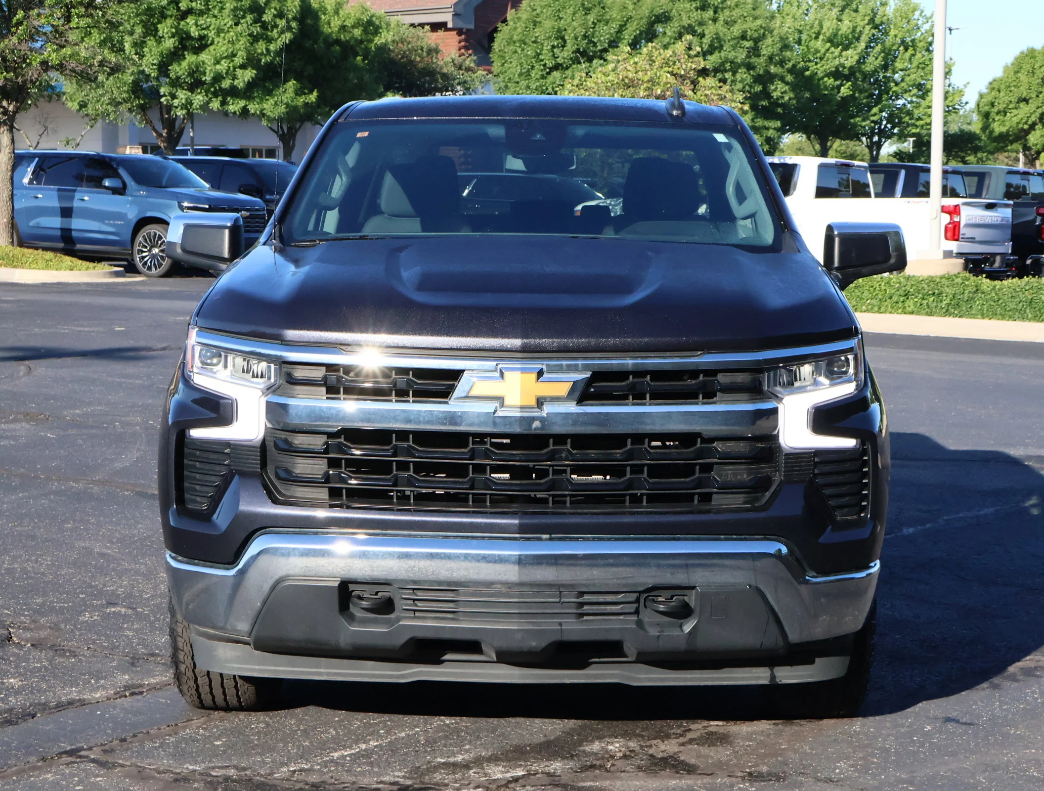 Used 2023 Dark Ash Metallic Chevrolet LT (2FL) image 26