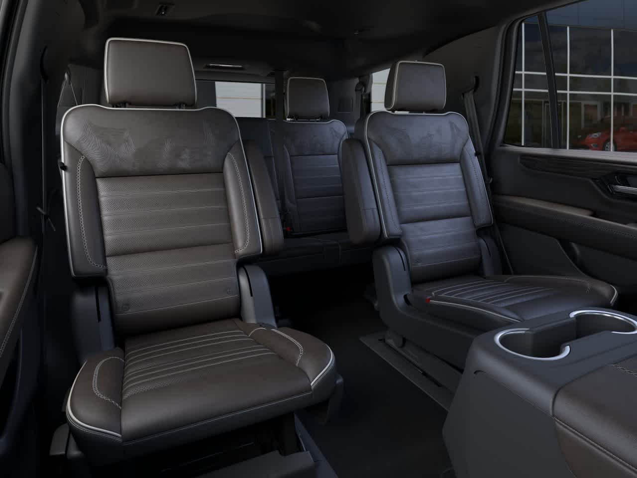2026 GMC Yukon Denali Ultimate - Photo 17