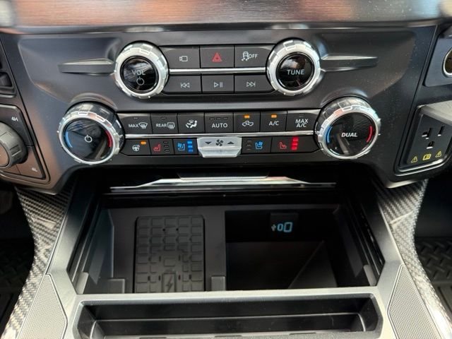 New 2026 Carbonized Gray Metallic Ford Lariat image 90