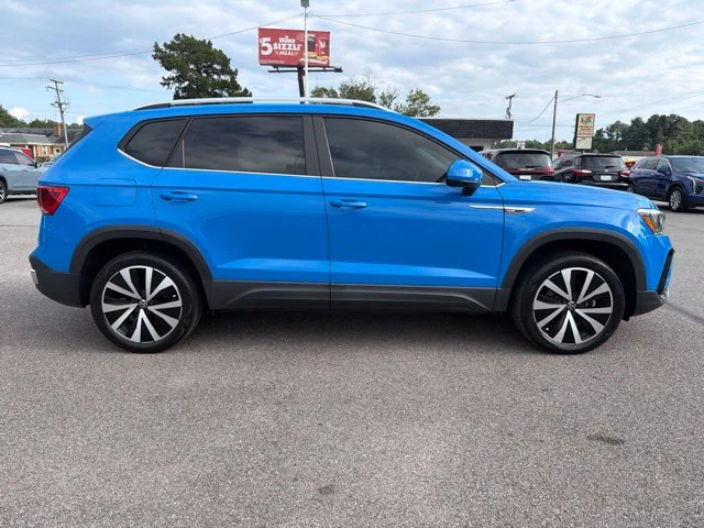 Used 2023 Blue Volkswagen 1.5T SE image 6