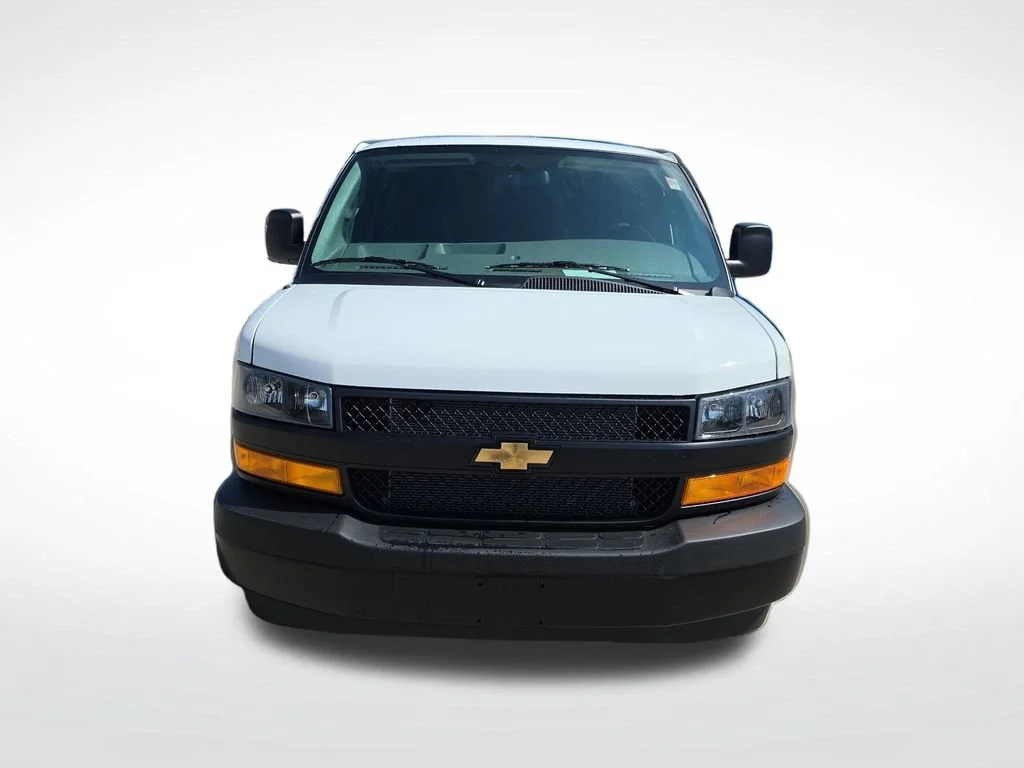 2026 Chevrolet Express Cargo Work Van - Photo 21