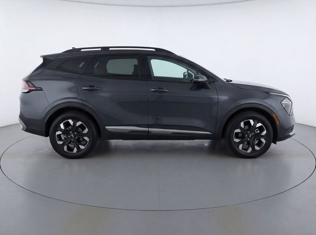 Used 2023 Gray Kia X-Line image 6