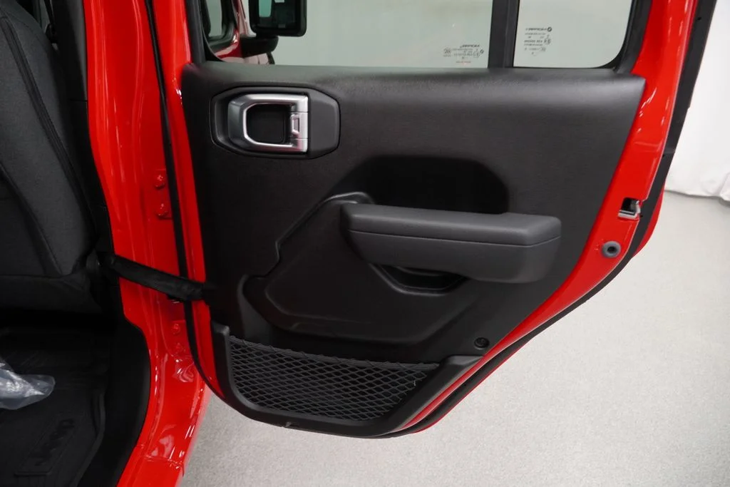New 2026 Firecracker Red Clearcoat Jeep Sport S image 33