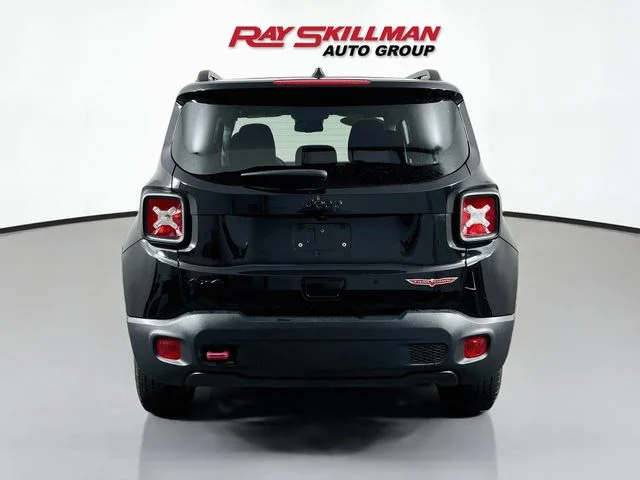 Used 2023 Black Jeep Trailhawk image 6