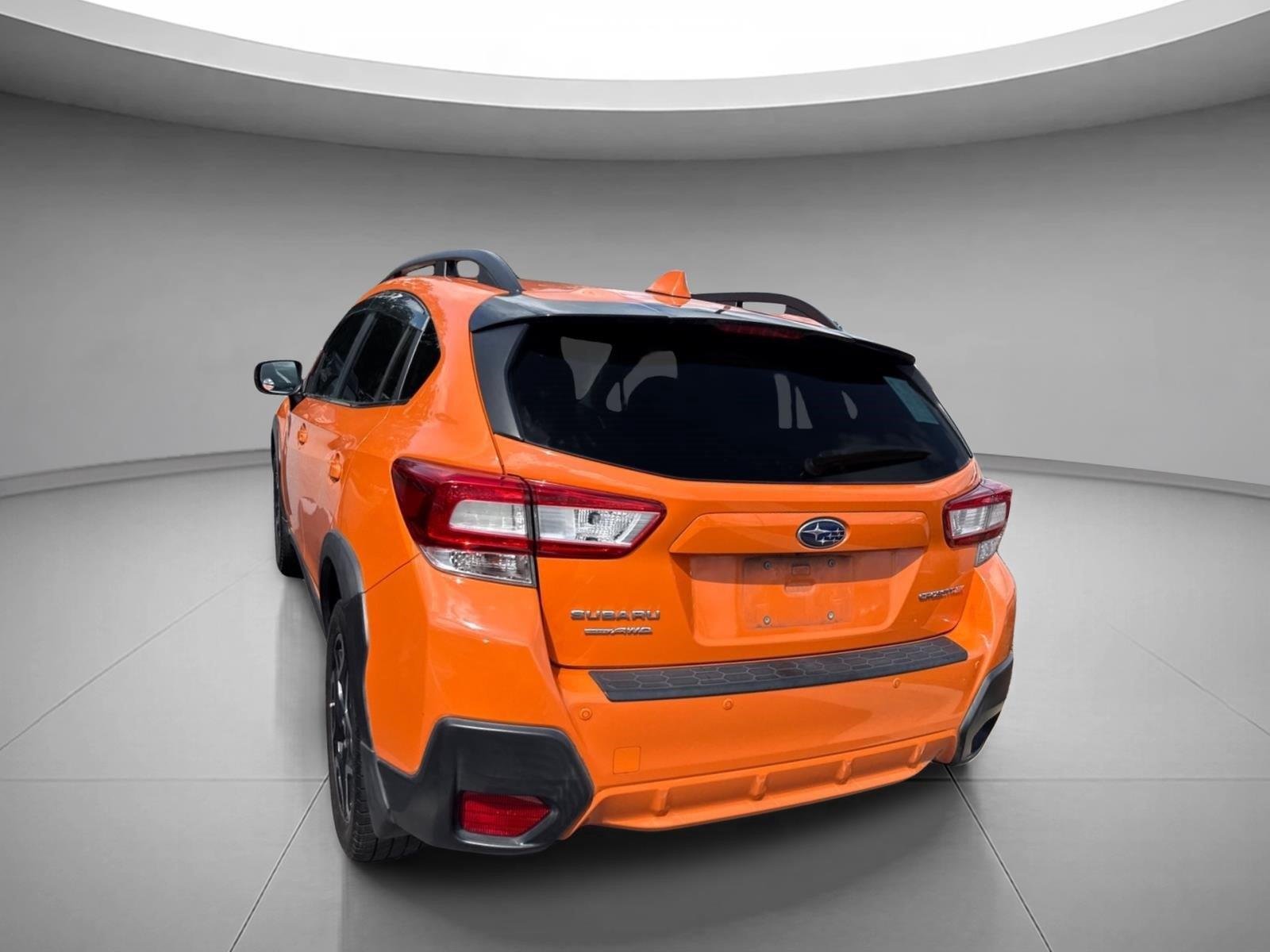 Used 2019 Sunshine Orange Subaru Limited image 10
