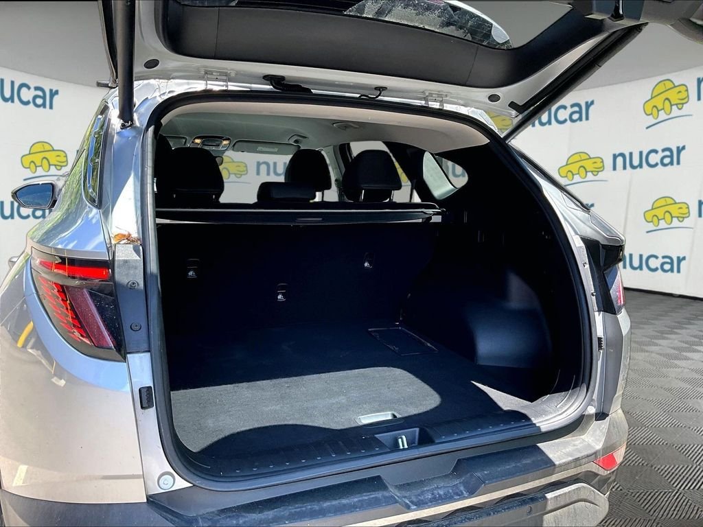 Used 2023 Silver Hyundai XRT image 23