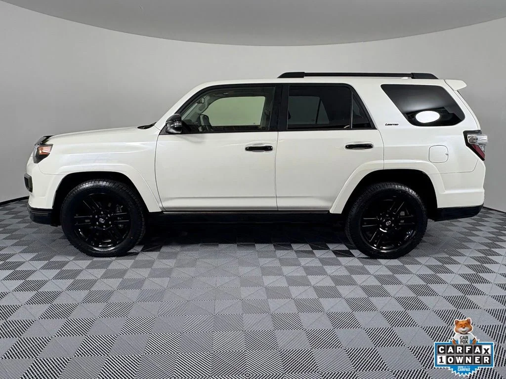 Used 2021 White Toyota Nightshade image 13
