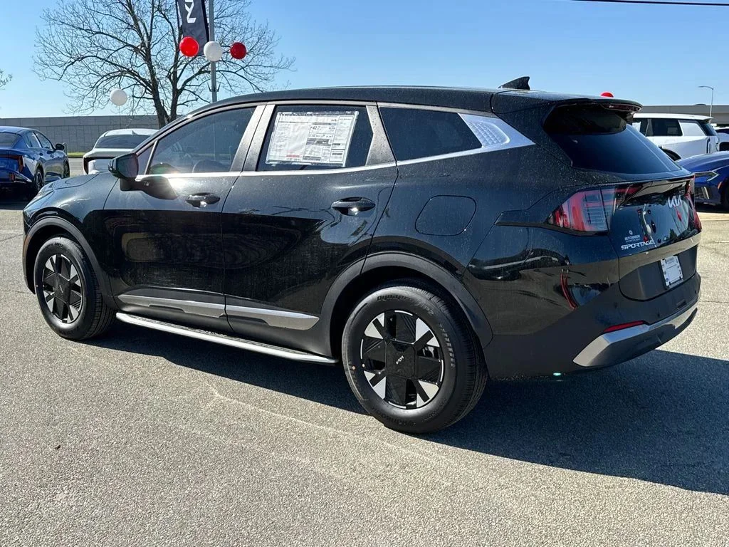 New 2026 Black Kia LX image 5