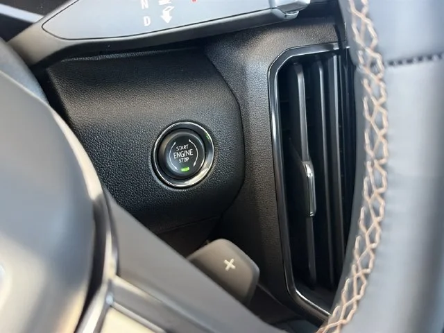 New 2027 Silver GMC AT4 image 22