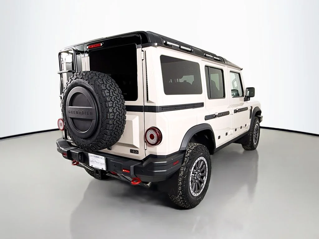 New 2025  INEOS Fieldmaster Edition image 9