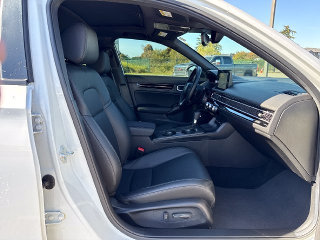 Certified Used 2025 Platinum White Pearl Honda Sport Touring image 10
