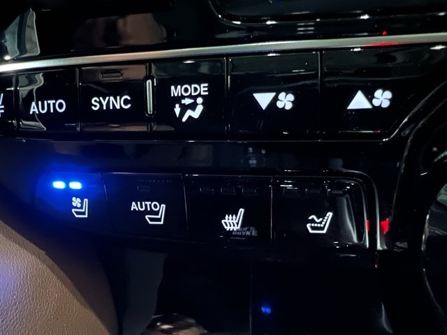 New 2026 Majestic Black Pearl Acura w/Advance Package image 25