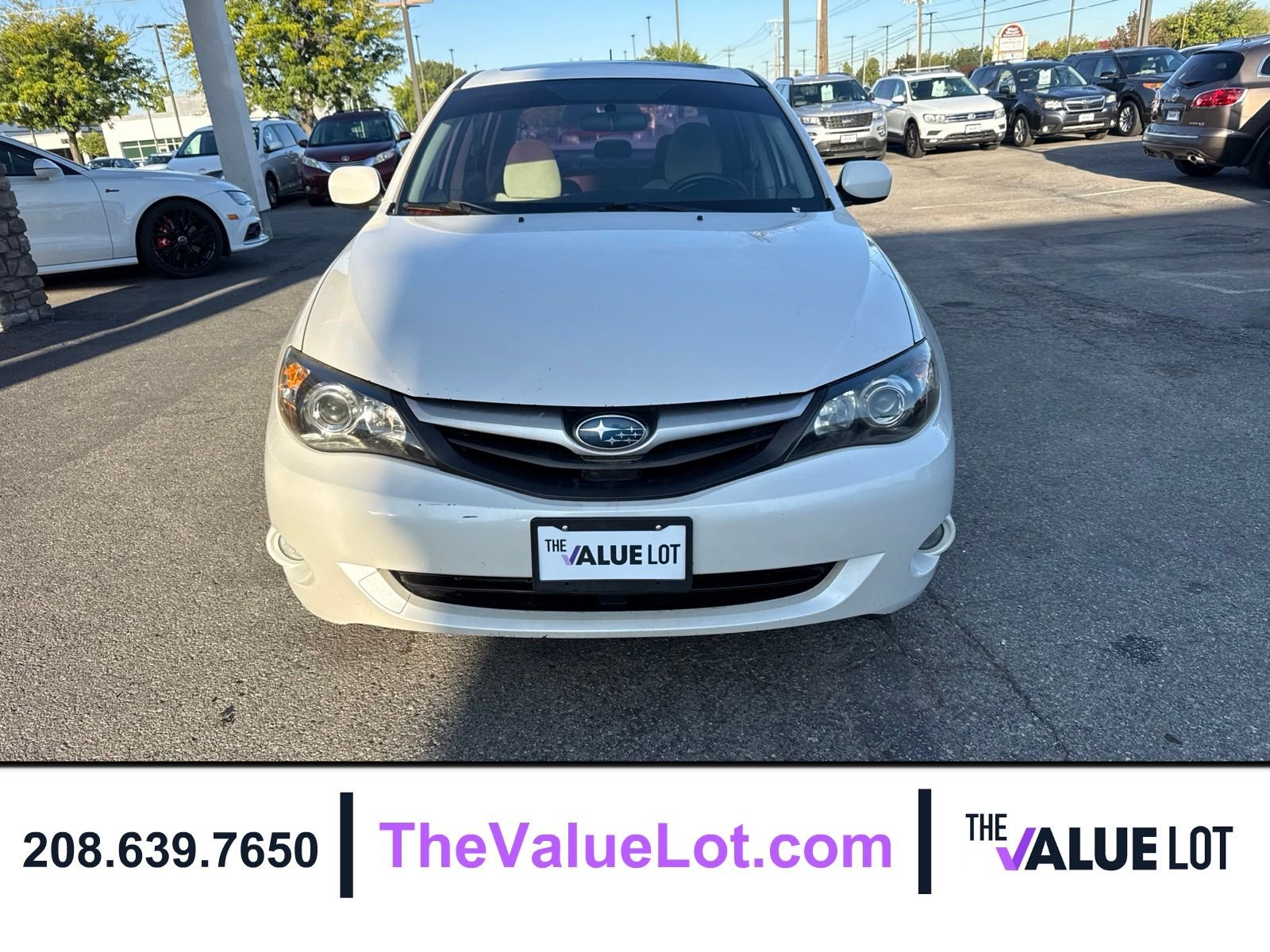 Used 2010 White Subaru 2.5i image 9