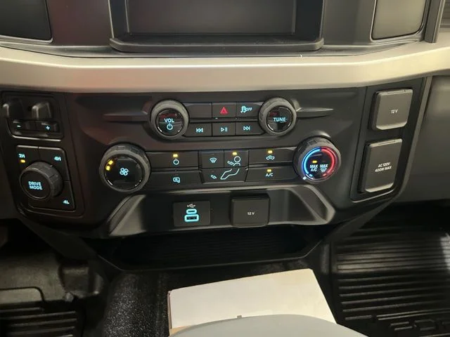 New 2026 Oxford White Ford F-350® XL image 14