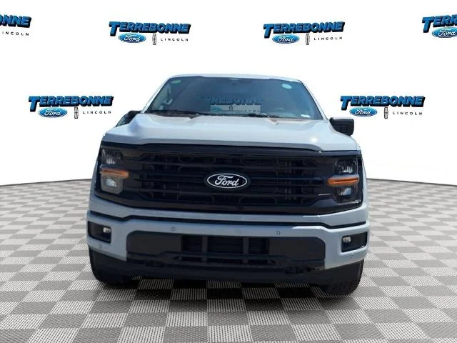 New 2026 Avalanche Ford XLT image 2