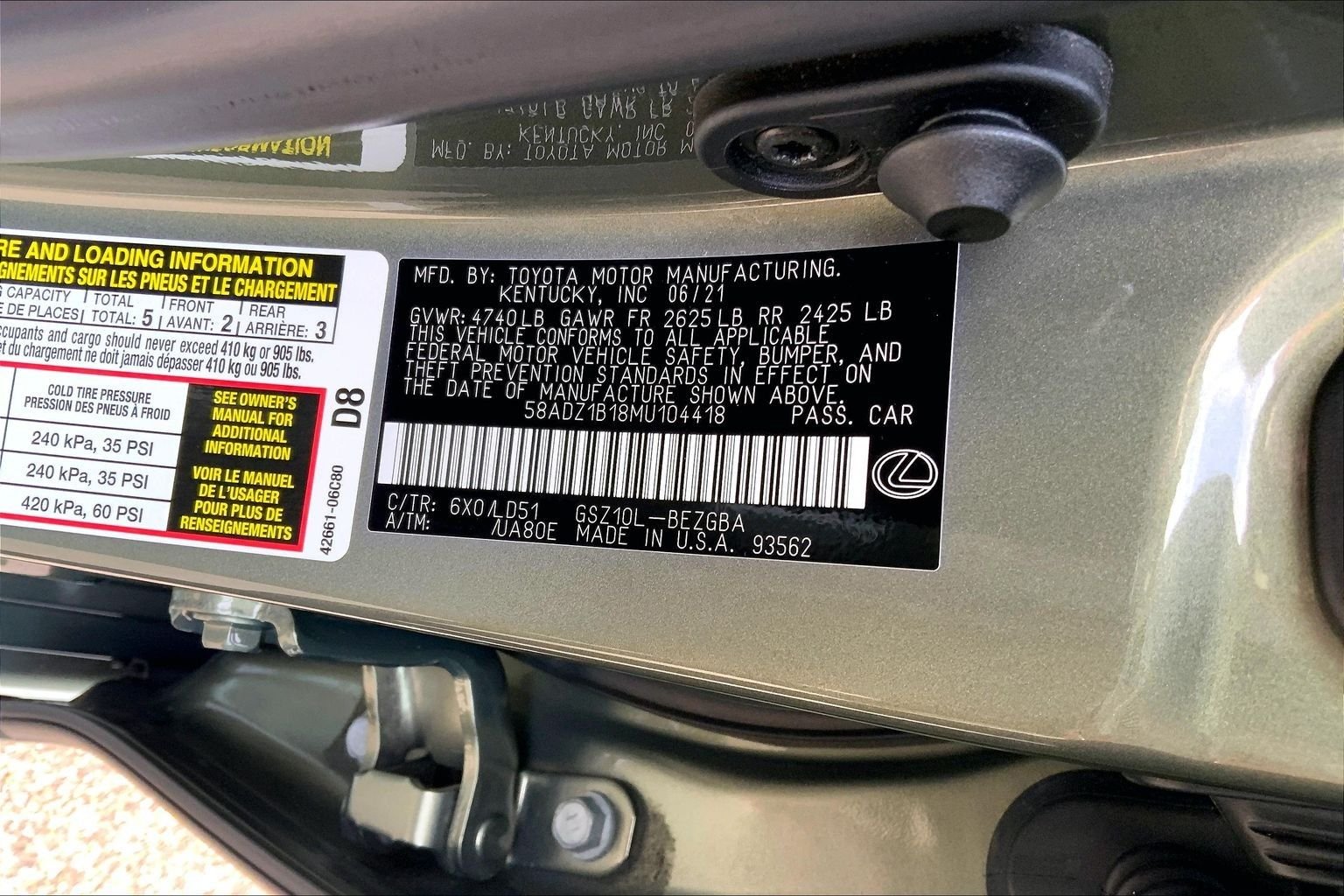 Used 2021 Green Lexus 350 image 32