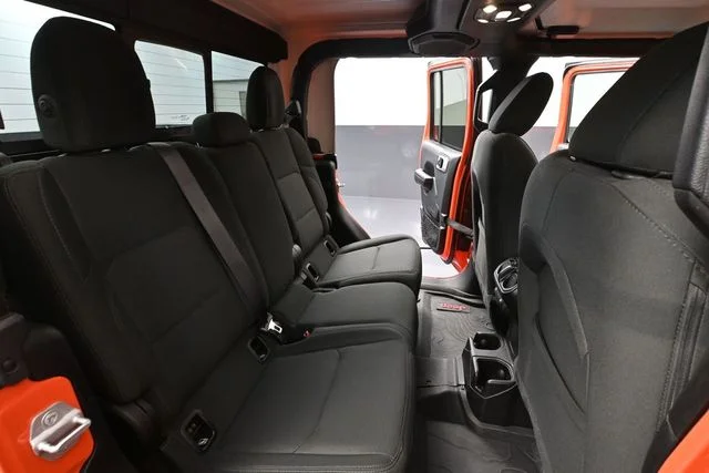 2020 Jeep Gladiator Sport S - Photo 43