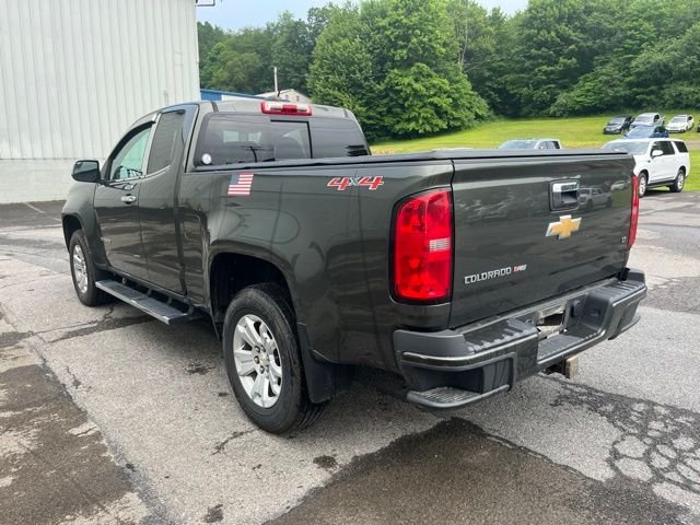 Used 2018 Green Metallic Chevrolet LT image 8