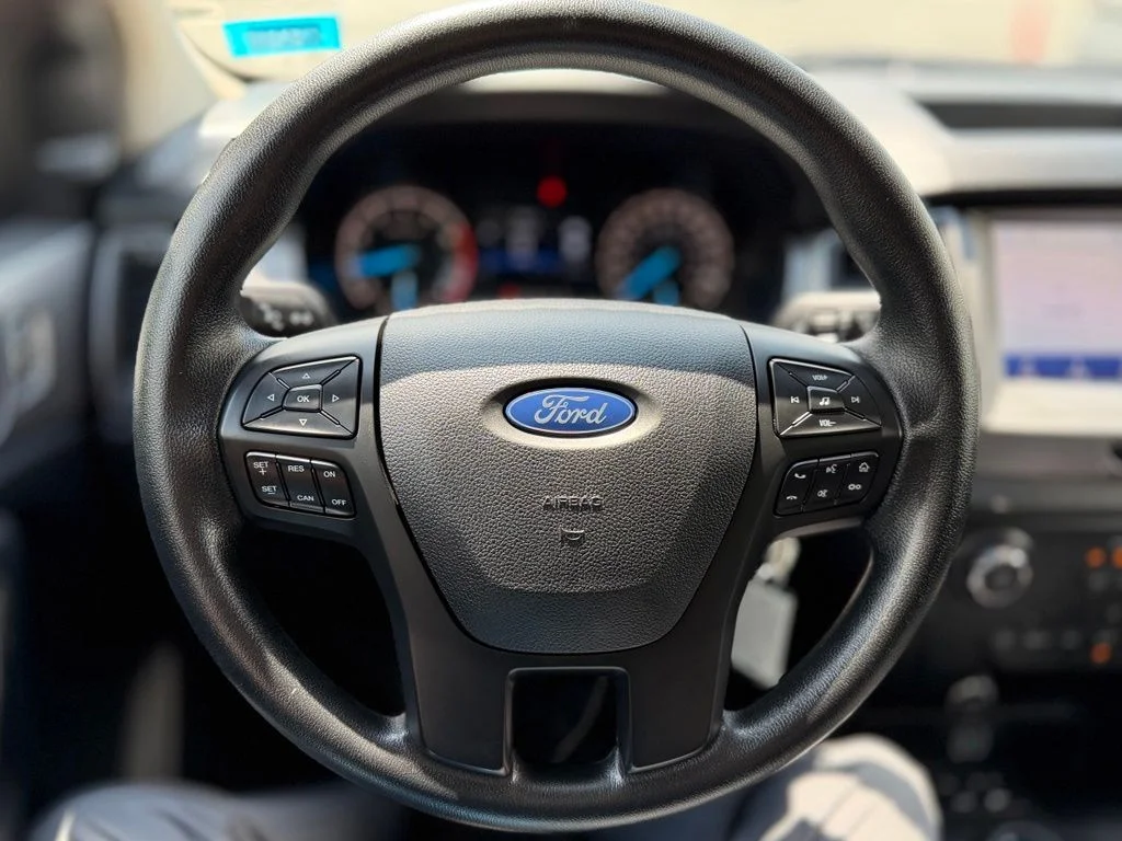 Used 2021 White Ford XL image 7
