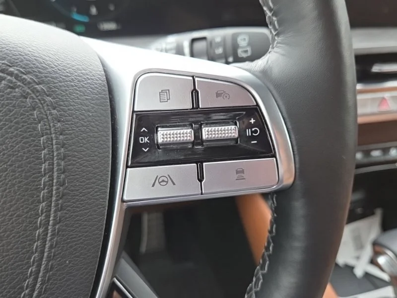Used 2025 Gray Kia SX-Prestige X-Pro image 14
