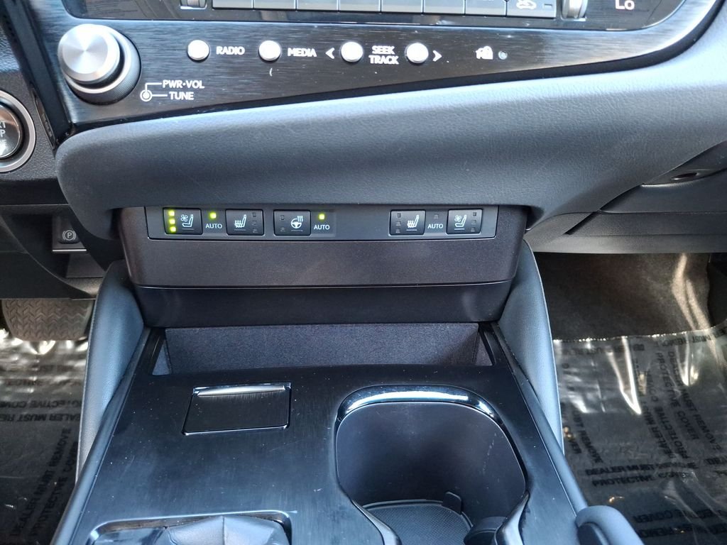 Certified Used 2023 White Lexus 350 image 17